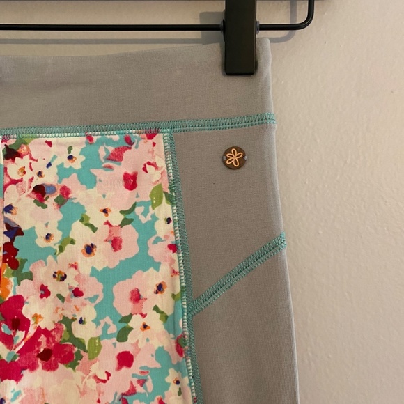 NWT Girl's 435 by Matilda Jane Floral Athletic Style Leggings SIZE 10 - Picture 5 of 7